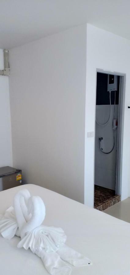 Chaweng Best Hotel And Hostel Samui Экстерьер фото